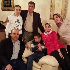 Meet your Posher, Emad